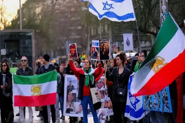 (न्यूयॉर्क)ईरान-अमेरिका के बीच मंडराया युद्ध का खतरा, भारत सरकार ने नागरिकों से की तुरंत देश छोडऩे की अपील