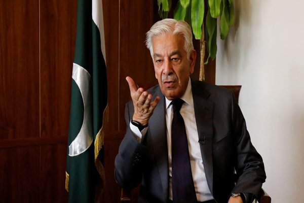 (इस्लामाबाद)केवल बयानों से जंग जीतने का दावा करने वाले ख्वाजा आसिफ, कर रहे खुली जंग का ऐलान, सुर दमा-दम मस्त कलंदर का!