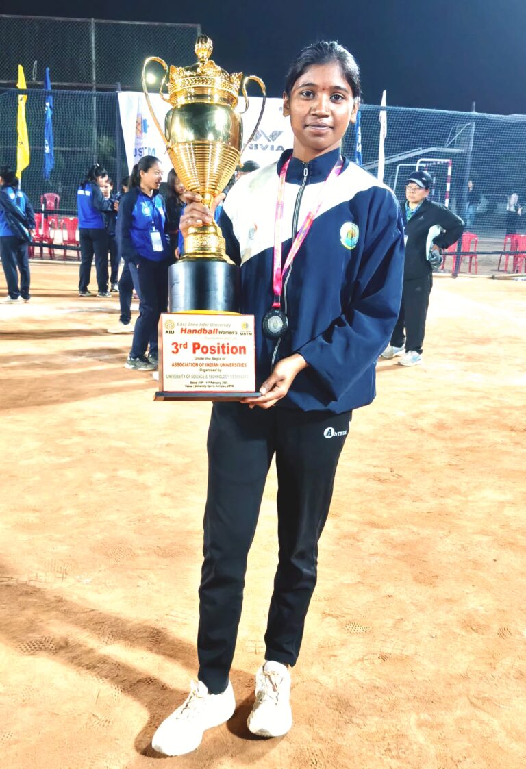 सारंगढ़-बिलाईगढ़ की बेटी तनु जायसवाल ने मेघालय में लहराया परचम, ऑल इंडिया के लिए केरल रवाना होगी हैंडबॉल टीम