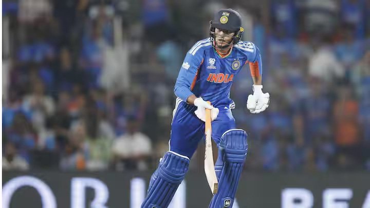 अभिषेक शर्मा ने टी-20 विश्व कप 2026 में अपना पहला अर्धशतक लगाया