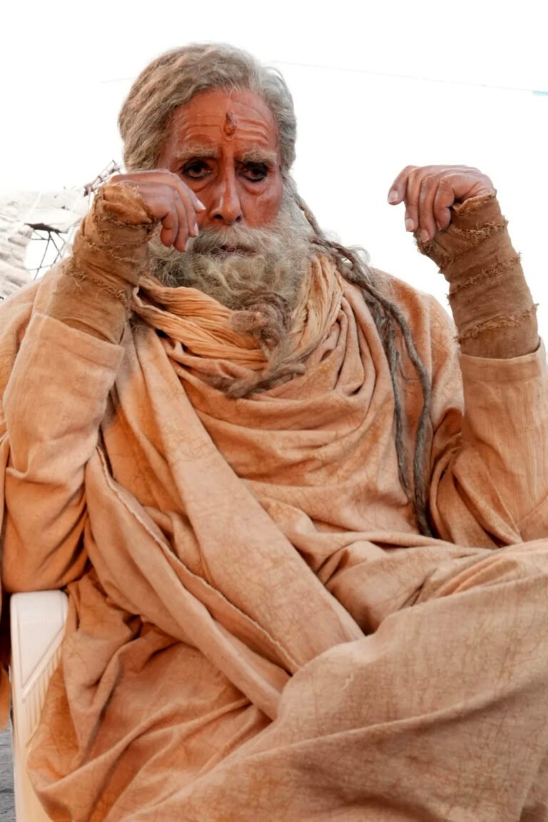 फिल्म कल्कि 2 पर अमिताभ बच्चन ने दी बड़ी खबर, तस्वीरें देख झूम उठेंगे फैंस