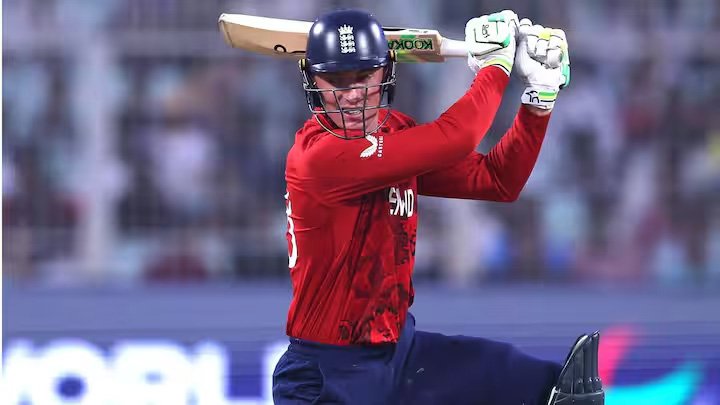इंग्लैंड बनाम स्कॉटलैंड: टॉम बैंटन ने जड़ा टी-20 विश्व कप में अपना पहला अर्धशतक, जानिए आंकड़े