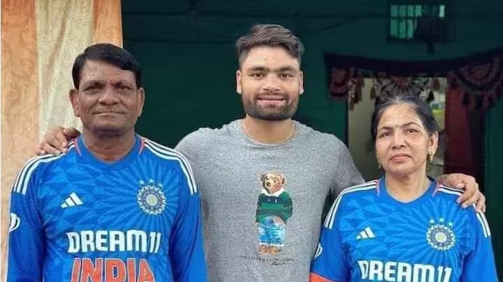 भारतीय क्रिकेटर रिंकू सिंह के पिता का हुआ निधन, लिवर कैंसर से थे पीडि़त