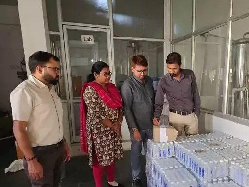 (बिलासपुर) पानी बॉटलिंग वाले फर्म में छापा, नोटिस जारी