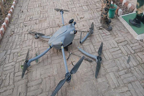 (चंडीगढ़)पंजाब पुलिस-बीएसएफ संयुक्त ऑपरेशन में पाकिस्तान ड्रग नेटवर्क ध्वस्त