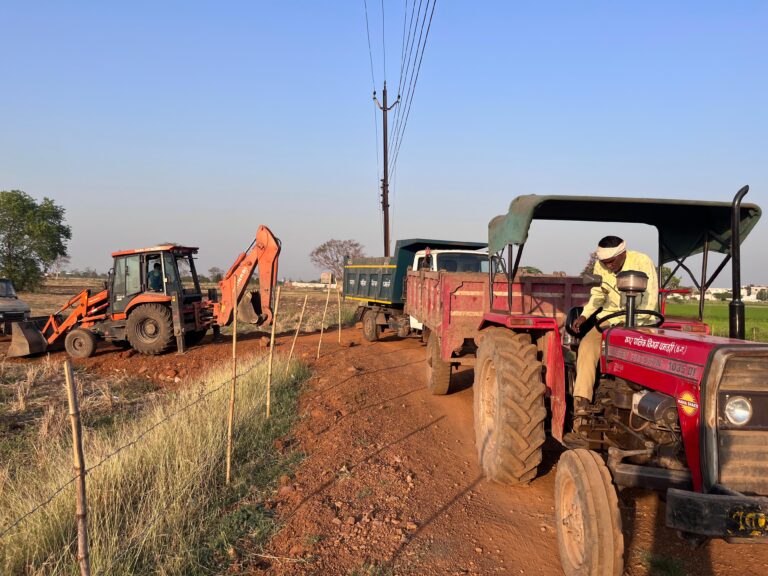 (धमतरी)हटकेश्वर में अवैध प्लॉटिंग पर प्रशासन की बड़ी कार्रवाई