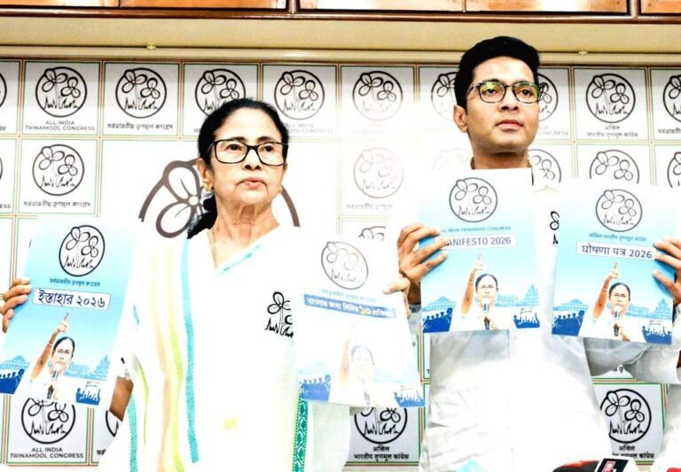 तृणमूल कांग्रेस का घोषणा पत्र जारी, बंगाल के लिए ममता की 10 प्रतिज्ञा