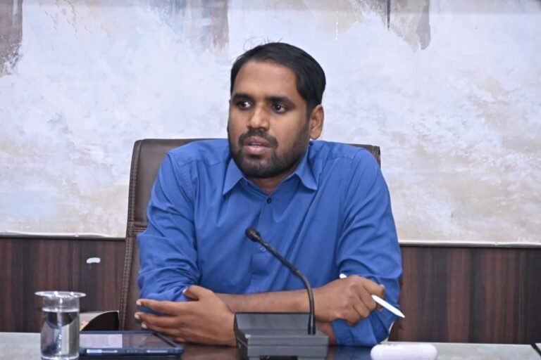 (धमतरी) होली पर्व त्यौहार सौहाद्र्रपूर्ण वातावरण में मनाने कलेक्टर ने की अपील