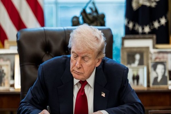 मेड इन अमेरिका के फर्जी दावों पर ट्रंप की सख्ती, नया कार्यकारी आदेश जारी