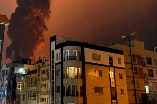 (न्यूयॉर्क)6 महीने तक लड़ सकता है ईरानÓ आईआरजीसी ने इजरायल-यूएस को दी चेतावनी; नेतन्याहू बोले- जल्द सरप्राइज दूंगा