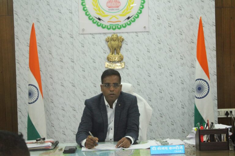 सारंगढ़-बिलाईगढ़ में टीबी पर निर्णायक जंग: 100 दिन, गांव-गांव स्क्रीनिंग अभियान शुरू