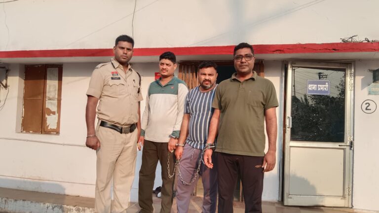 तेज आवाज में गाना बना बवाल, घर में घुसकर मारपीट-तोड़फोड़ करने वाले तीन आरोपी गिरफ्तार