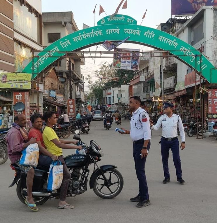 ट्रैफिक उल्लंघन पर लगातार कार्यवाही जारी, 28 प्रकरण में 15 हजार का जुर्माना