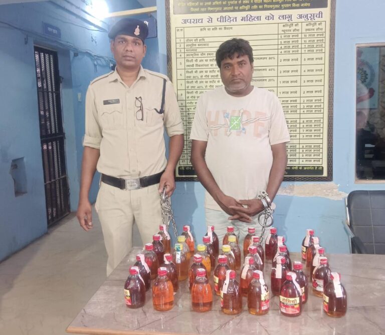 “समाधान सेल” की एक कॉल और खैरताल में पकड़ा गया शराब कोचिया, 36 पाव देसी शराब के साथ आरोपी गिरफ्तार