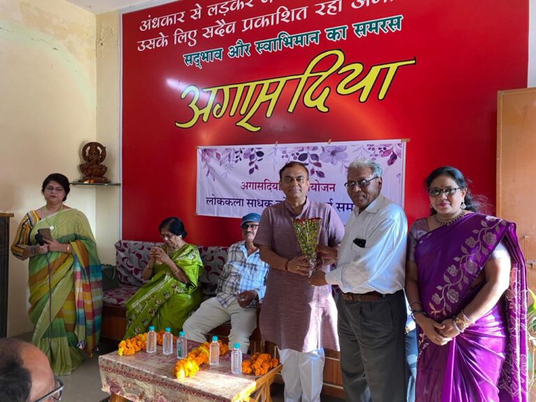 (भिलाई) शब्दभेदी बाण और कर्मा नृत्य के सिद्धहस्त कलाकार कोदूराम वर्मा की 102वीं जयंती पर समारोह आयोजित