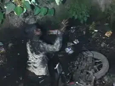 (कोरबा) खुले नाले में गिरी बाइक, युवक घायल: नगर निगम की लापरवाही उजागर