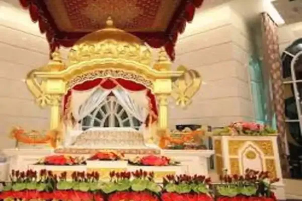 (दुबई)दुबई सरकार का बड़ा फैसला, अचानक बंद किया गया जेबेल अली में बना गुरुद्वारा; तत्काल प्रभाव से रोकी गईं सभी धार्मिक सेवाएं