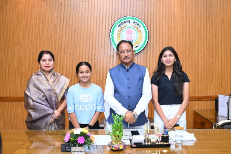(रायपुर)रंजना साहू ने मुख्यमंत्री विष्णु देव साय को महिला आरक्षण संकल्प पेश करने पर दी बधाई