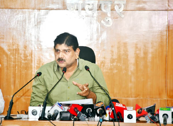 (रायपुर) मंडल रेल प्रबंधक दयानंद ने रायपुर रेल मंडल में वित्तीय वर्ष 2025-2026 की उपलब्धियों पर मीडिया के साथ चर्चा की