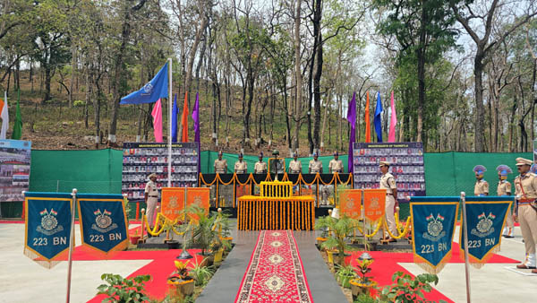 (सुकमा) जहां गूंजी थीं गोलियां, अब गूंजा सम्मान: ताड़मेटला में शहीद स्मारक का लोकार्पण