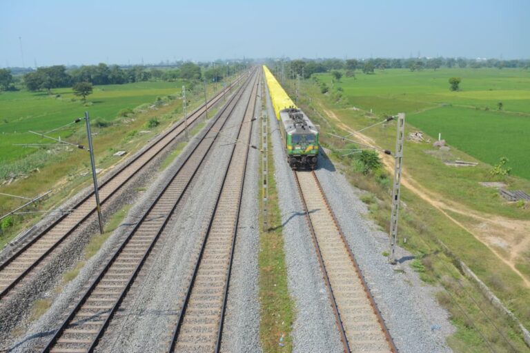 (बिलासपुर) दक्षिण पूर्व मध्य रेलवे द्वारा बुनियादी संरचना विकास में नए क्षितिज का निर्माण