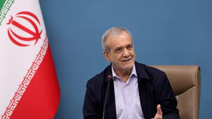 ईरानी राष्ट्रपति मसूद पेजेश्कियन ने अमेरिकी जनता को पत्र लिखा, कहा-इजरायल का प्रॉक्सी बना अमेरिका