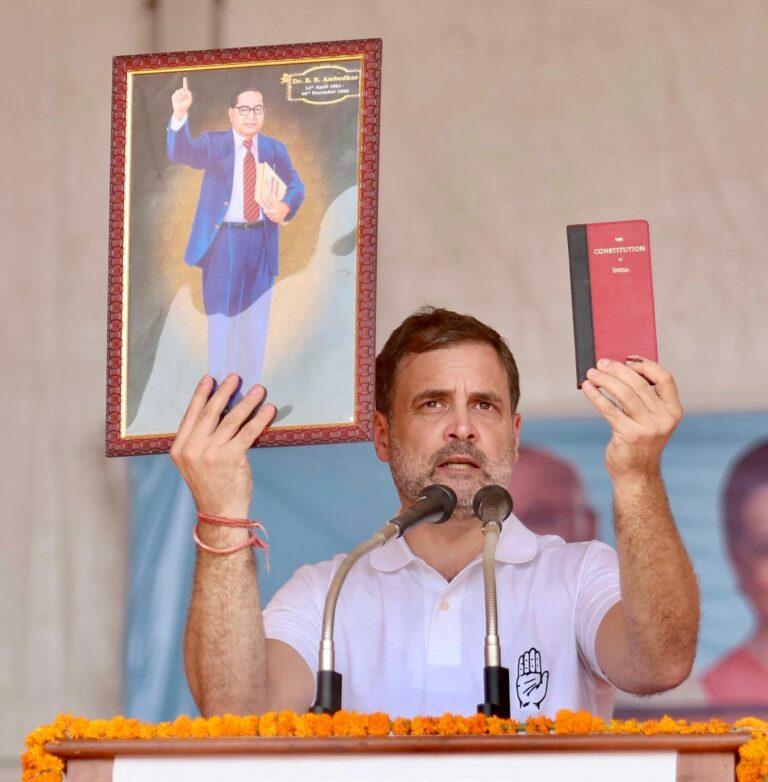 तृणमूल बंगाल में भाजपा को फायदा पहुंचाने का काम कर रही: राहुल गांधी