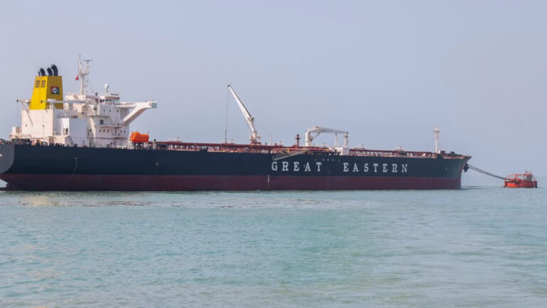 अमेरिका ने ईरानी तेल पर प्रतिबंध छूट को बढ़ाने से मना कर दिया