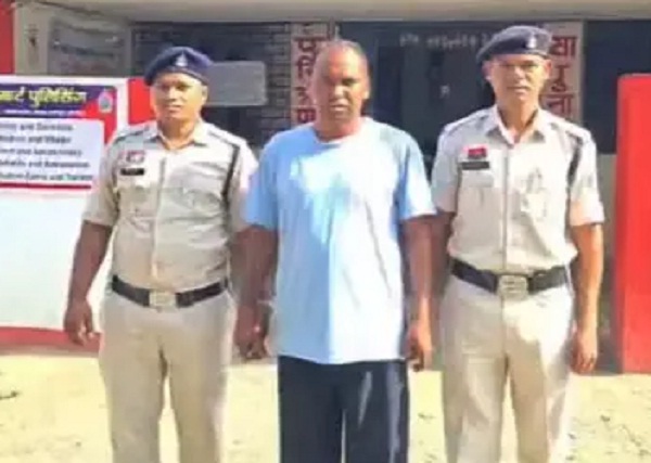 (जशपुर) बेटी को दिलाया मुफ्त प्रवेश, आय छुपाने के आरोप में शिक्षक पहुंचा सलाखों के पीछे
