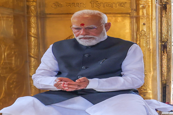 विनम्रता, क्षमाशीलता और उत्तम आचरण ही व्यक्तित्व के सच्चे आभूषण हैं: पीएम मोदी