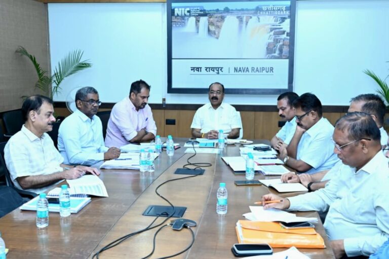 (रायपुर) जल जीवन मिशन के तहत 8555 योजनाओं का ग्राम पंचायतों द्वारा संचालन