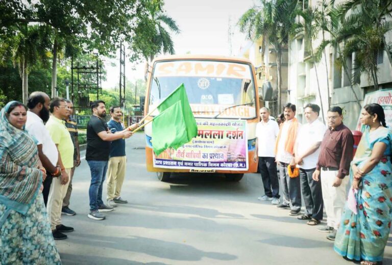 (कोरबा) 35 तीर्थयात्रियों का दल श्रीरामलला दर्शन के लिए अयोध्याधाम के लिए रवाना