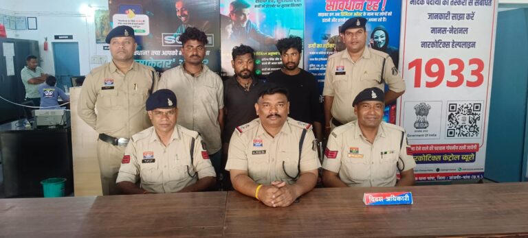 (जांजगीर-चांपा) मिलावटी कोयला सप्लाई करने वाले 3 ट्रक ड्राइवर गिरफ्तार, 115 टन कोयला और 3 ट्रेलर जब्त