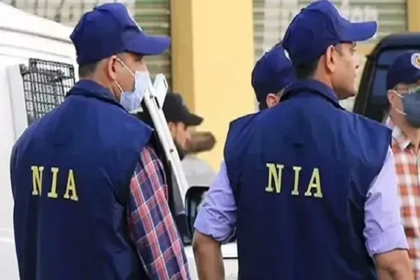NIA की बड़ी कार्रवाई : कश्मीर में जमात-ए-इस्लामी के ठिकानों पर छापामारी; संदिग्धों के घर खंगाल रही टीमें