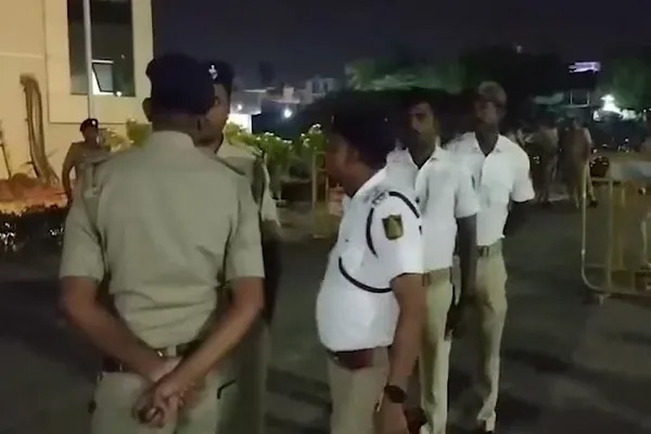 जमीन विवाद ने लिया खूनी रूप, एक ही परिवार के 5 सदस्यों समेत 6 की हत्या; 2 गंभीर घायल