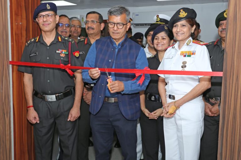 आर्मी हॉस्पिटल (आर एंड आर) में कैंसर उपचार के लिए आधुनिक रेडियोथेरेपी तकनीक की शुरूआत