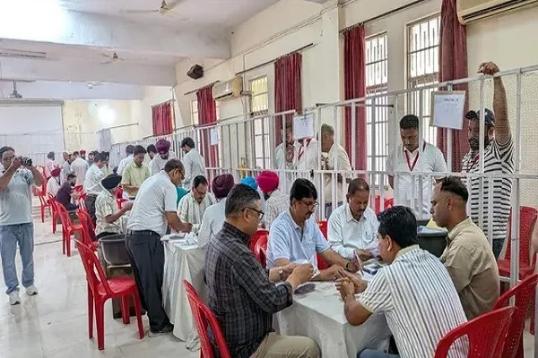 पंजाब निकाय चुनाव : ‘आप’ ने जीतीं 89 सीटें और 78 सीटों पर बनाई बढ़त, अकालियों ने जीतीं 25; जानें भाजपा-कांग्रेस का हाल