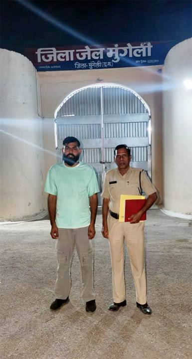 (मुंगेली) थाना परिसर में हंगामा पड़ा भारी, ‘लक्की’ को मुंगेली पुलिस ने पहुंचाया जेल