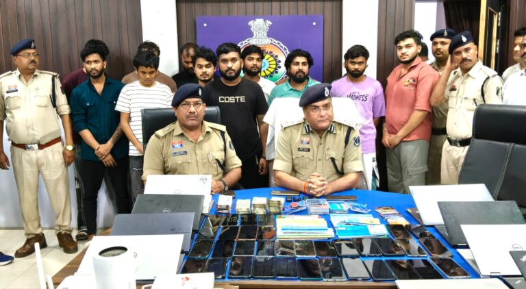 हैदराबाद से भिलाई तक फैला IPL सट्टा सिंडिकेट ध्वस्त, 13 सटोरिये गिरफ्तार, करोड़ों का खेल बेनकाब