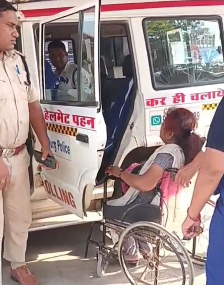उर्स पाक ड्यूटी में इंसानियत की मिसाल, घायल महिला को यातायात पुलिस ने बचाई जान
