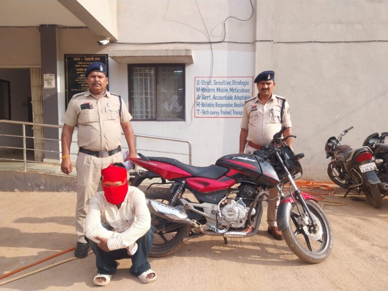 पंजाब बार के बाहर खूनी हमला, बोतल और धारदार हथियार से युवक को मारने की कोशिश