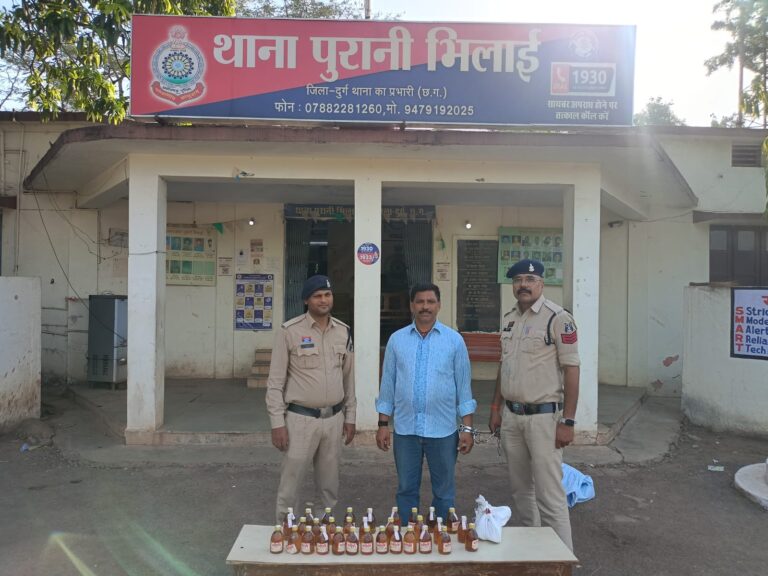 किराना दुकान की आड़ में चल रहा था शराब का खेल, 36 पौवा संग आरोपी गिरफ्तार