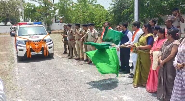 एक कॉल…और घर के बाहर पुलिस! बलौदाबाजार में शुरू हुई नेक्स्ट जेन डायल-112 सेवा