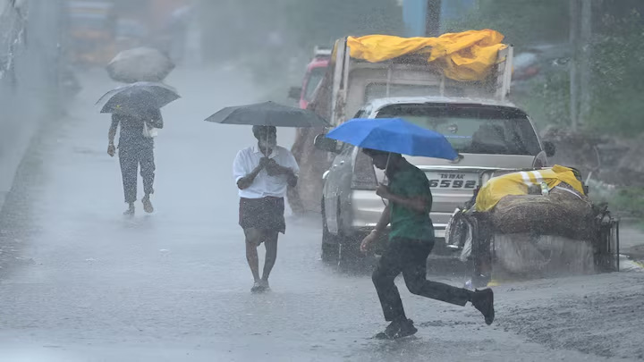 केरलम में इस बार 4 दिन पहले दस्तक दे सकता है मानसून