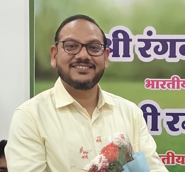 (बीजापुर) तेंदूपत्ता अग्निकांड के बीच डीएफओ रमेश जांगड़े के समर्थन में एकजुट हुआ वन अमला, वन मंत्री को सौंपा ज्ञापन