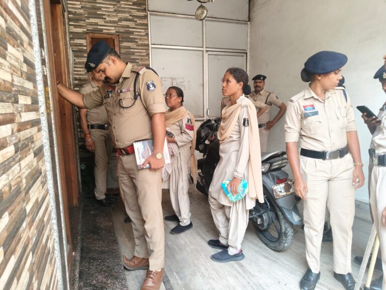 (रायगढ़)240 लीटर नकली शराब फैक्ट्री के खुलासे के बाद पुलिस की बड़ी कार्रवाई, संपत्तियों का ब्यौरा तैयार करने के निर्देश