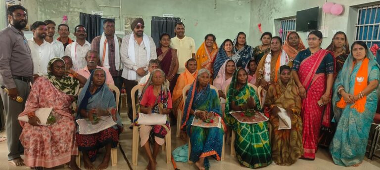 (नगरी) नगरी में वरिष्ठ नागरिकों के लिए शुरू हुई हमर ठीहा – सियान गुड़ी, मिलेगा सम्मान और अपनत्व का माहौल