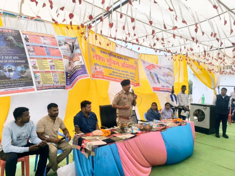 (जांजगीर-चांपा)करहीडीह में बनी महिला कमांडो टीम, नशा मुक्ति और साइबर जागरूकता अभियान को मिलेगी नई ताकत