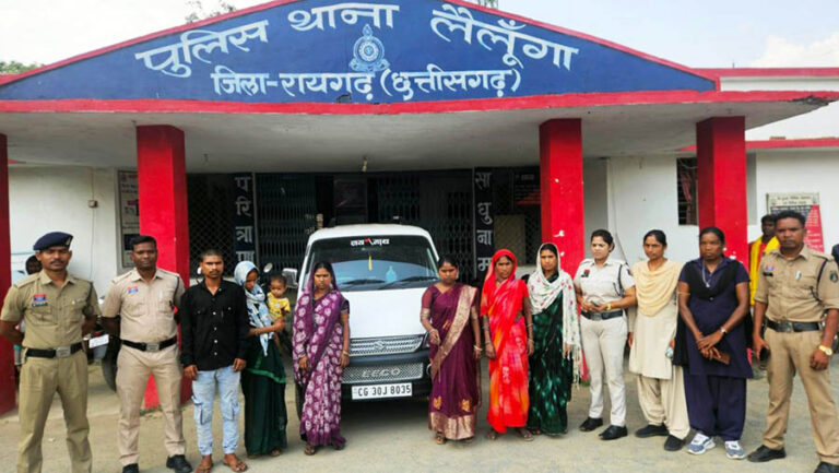 (रायगढ़) लैलूंगा बाजार में सक्रिय झपटमार गिरोह का पर्दाफाश, 5 महिलाएं समेत 6 आरोपी गिरफ्तार