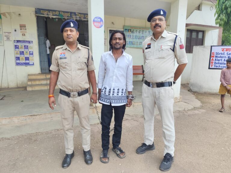 (दुर्ग) धारदार हथियार लहराकर रील बनाने वाला आरोपी गिरफ्तार, आम्र्स एक्ट के तहत कार्रवाई